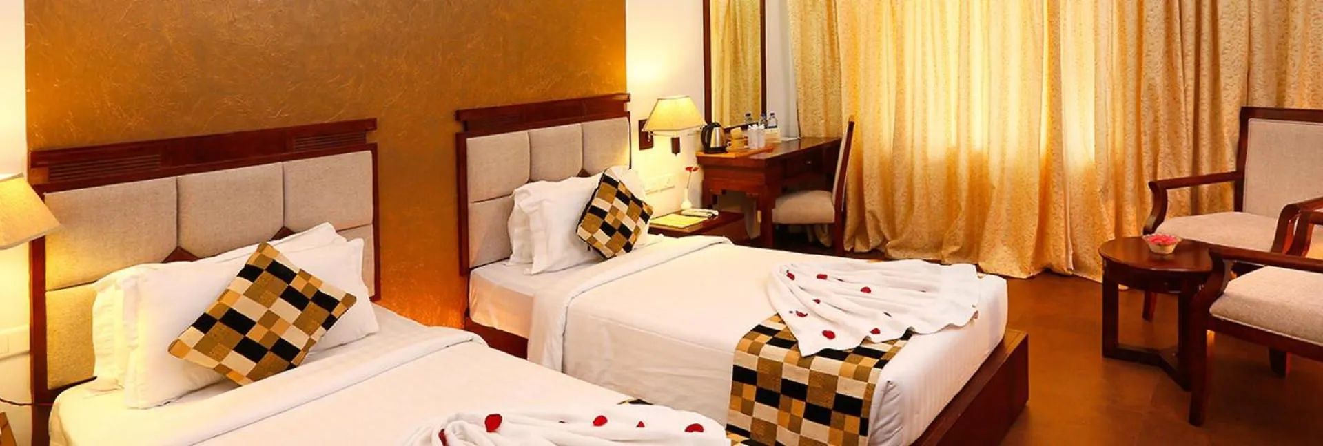 Spice Grove Hotel Thekkady