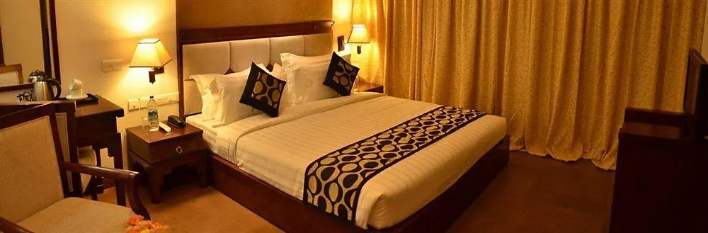Spice Grove Hotel Thekkady