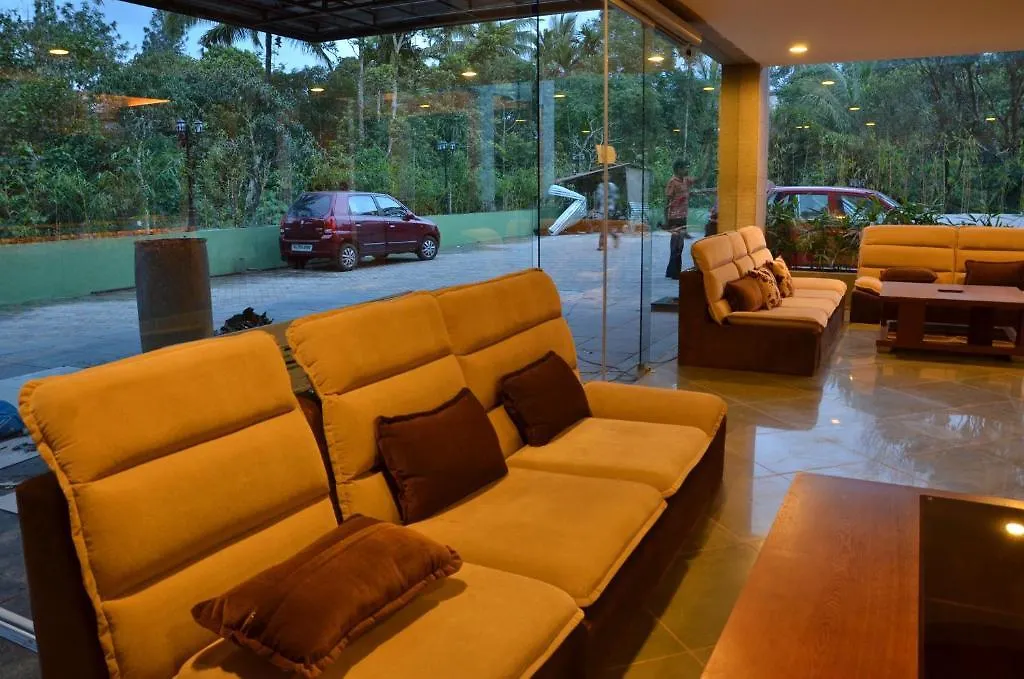 Spice Grove Hotel Thekkady 4*,  India