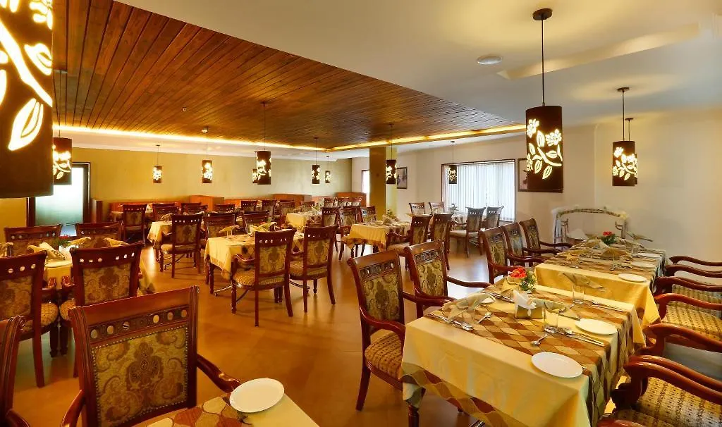 Spice Grove Hotel Thekkady
