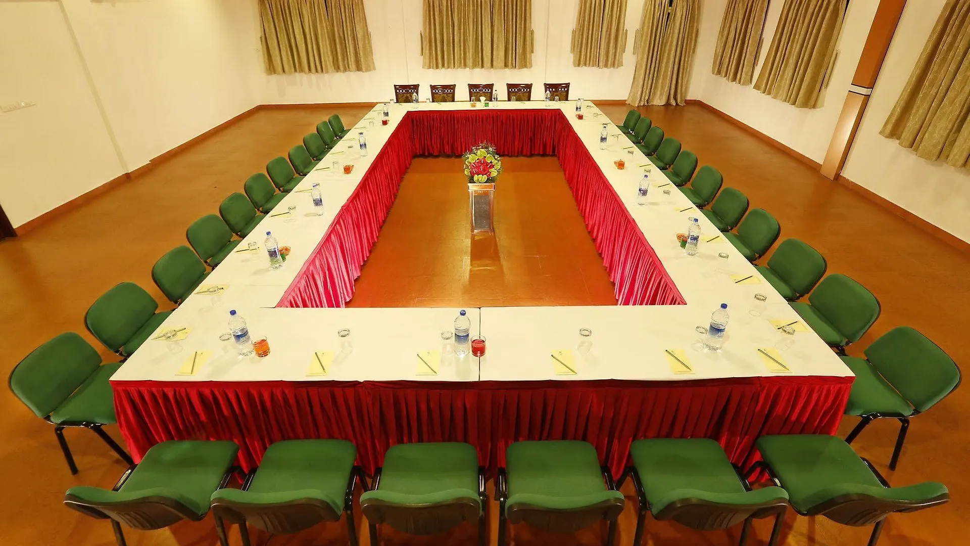 Spice Grove Hotel Thekkady