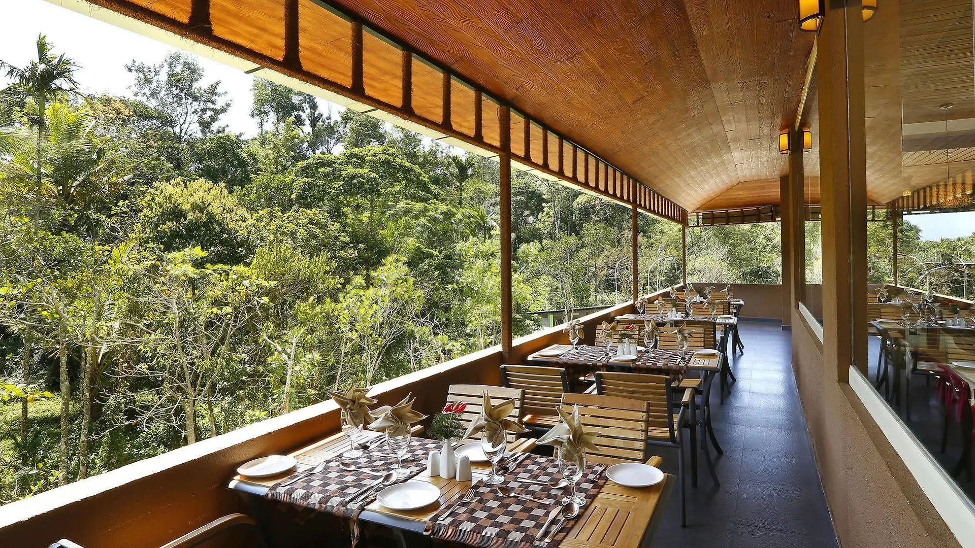 Spice Grove Hotel Thekkady 4*,  India