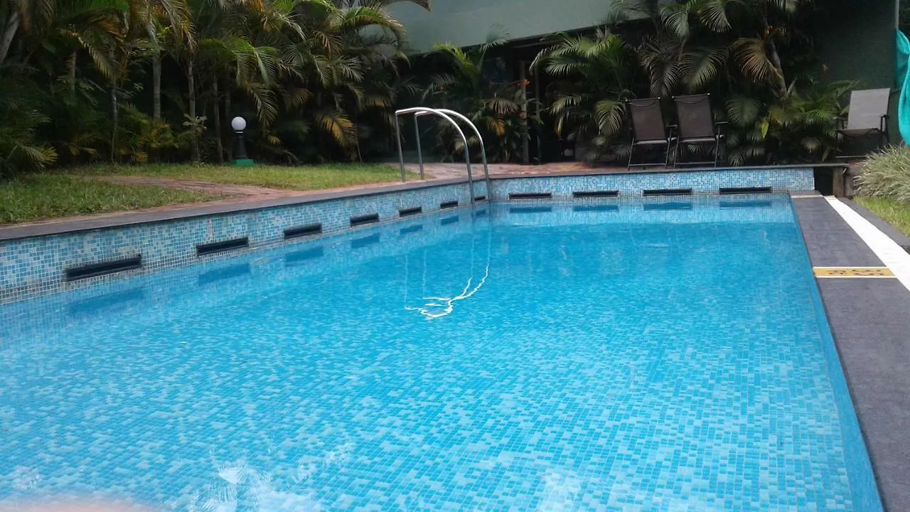 Spice Grove Hotel Thekkady India